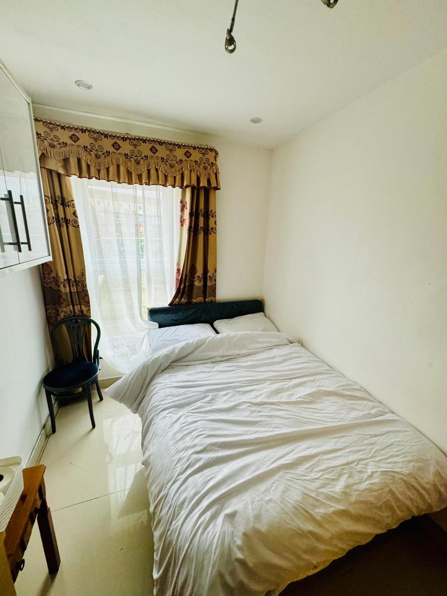 The Great Falcon Accommodation 런던 외부 사진